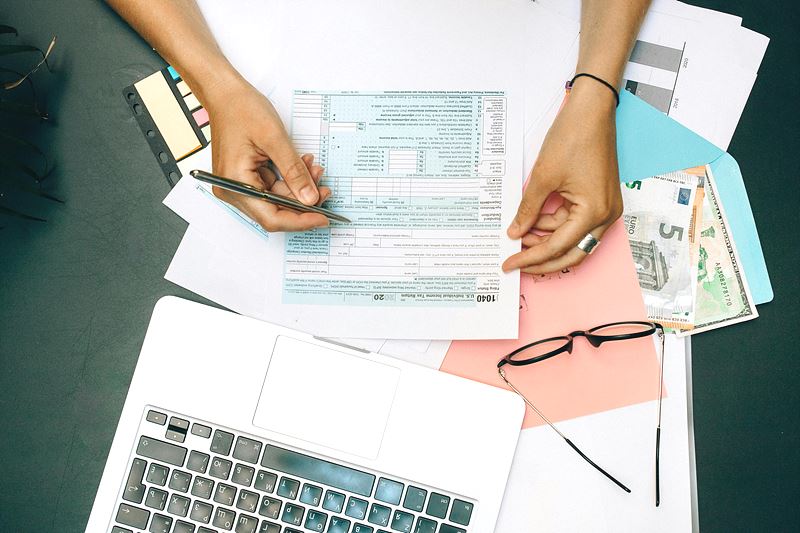 종합소득세는 1년 동안 발생한 모든 소득에 대해 부과되는 세금