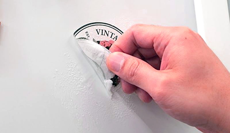 스티커 제거, 왜 까다로운가?